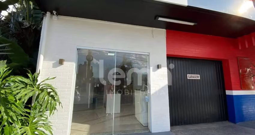 Sala comercial com 1 sala para alugar em Água Verde, Blumenau 