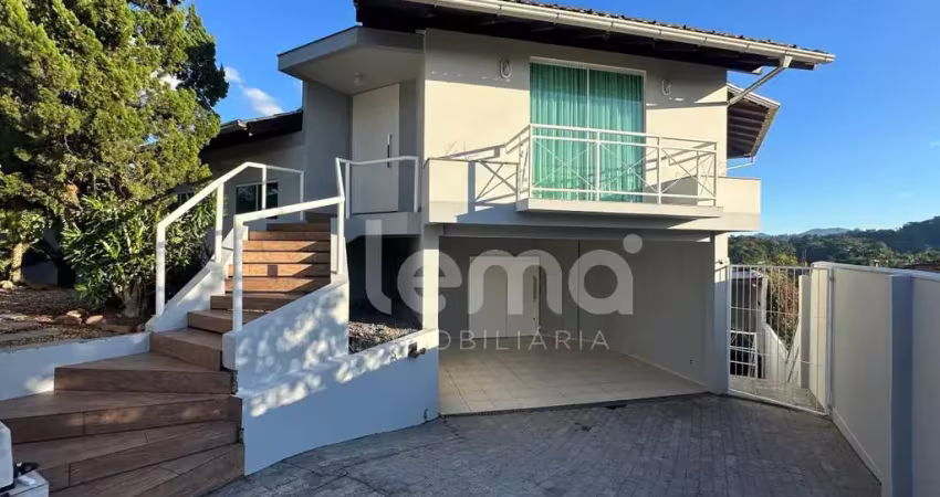 Casa com 4 quartos à venda no Salto, Blumenau 
