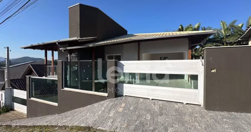 Casa com 3 quartos à venda no Tribess, Blumenau 