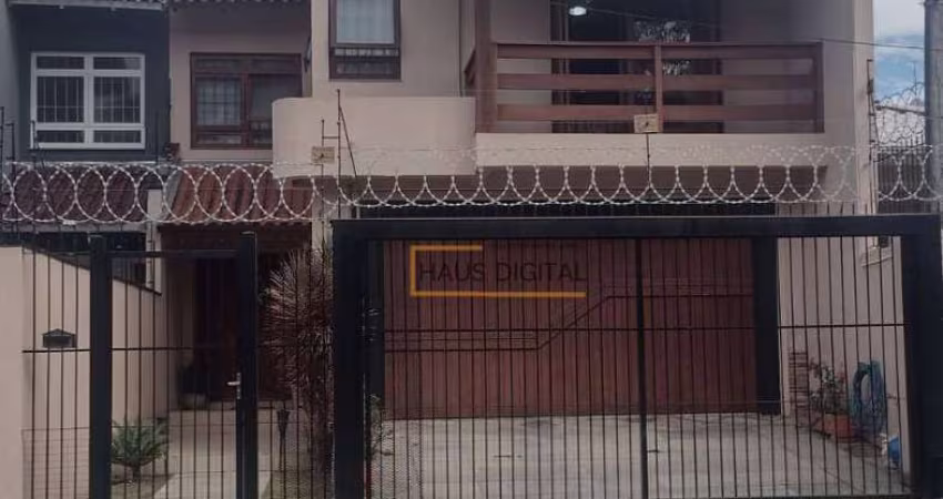 Sobrado com 3 dormitórios à venda, 172 m² por R$ 848.000,00 - São José - São Leopoldo/RS