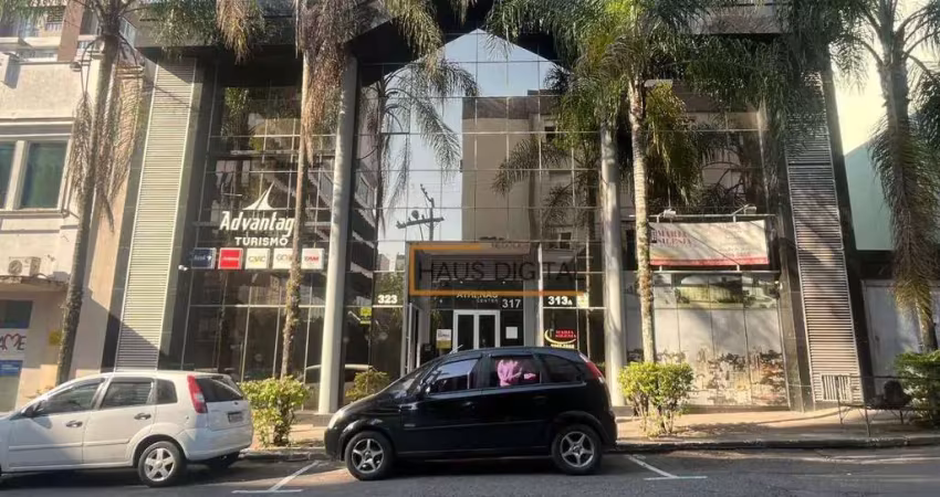 Sala comercial com 3 salas para alugar na Rua Joaquim Pedro Soares, Centro, Novo Hamburgo