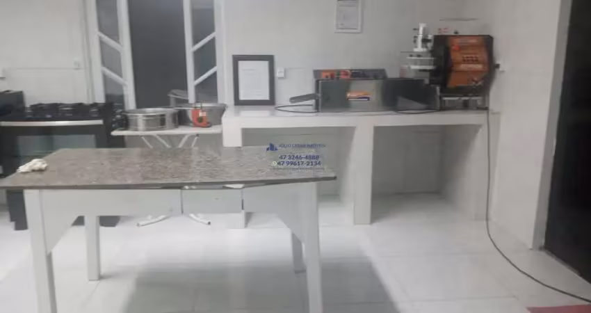 Linda chacara de 6.000m2 com sobrado  piscina e lagoa para criacao de peixes em canelinha