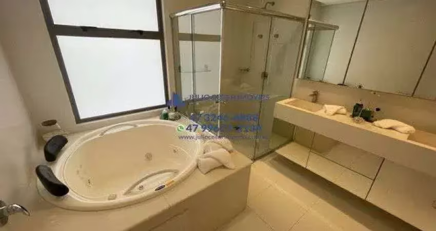 Privilege residence diferenciado com piscina privativa