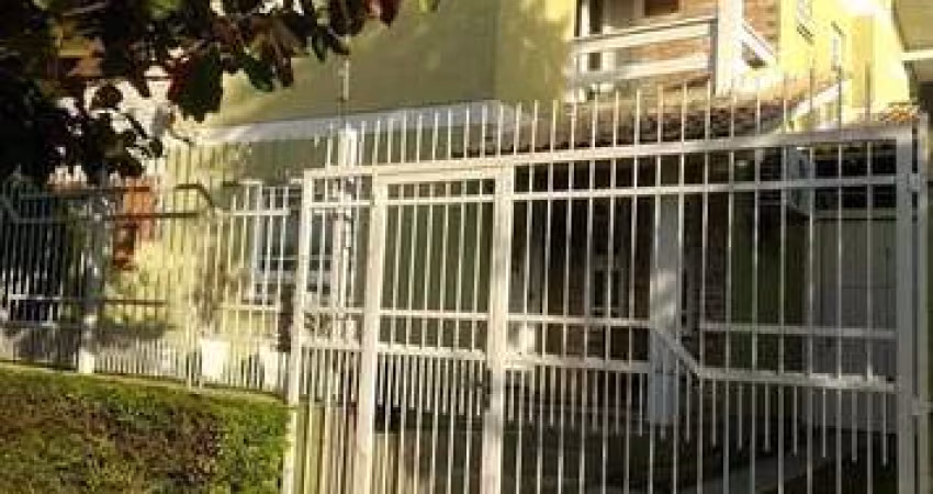 CASA COM PISCINA VILA IGARA CANOAS