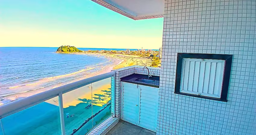 Cobertura Tríplex  de frente pro mar na Praia Central em Guaratuba - Paraná