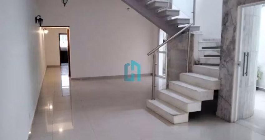 Casa com 3 quartos à venda na Avenida Piassanguaba, 1762, Planalto Paulista, São Paulo