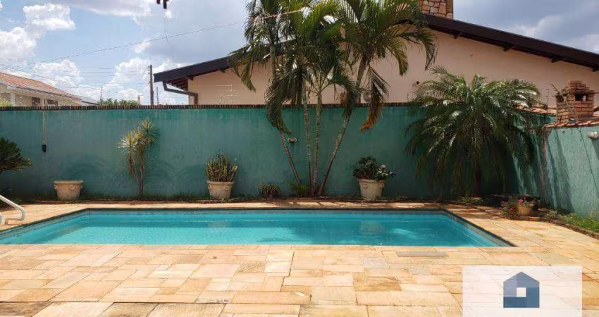 Casa de Esquina no Tarraf II com 3 dormitórios e 2 vagas de garagem / Próximo ao Duo Jk !!
