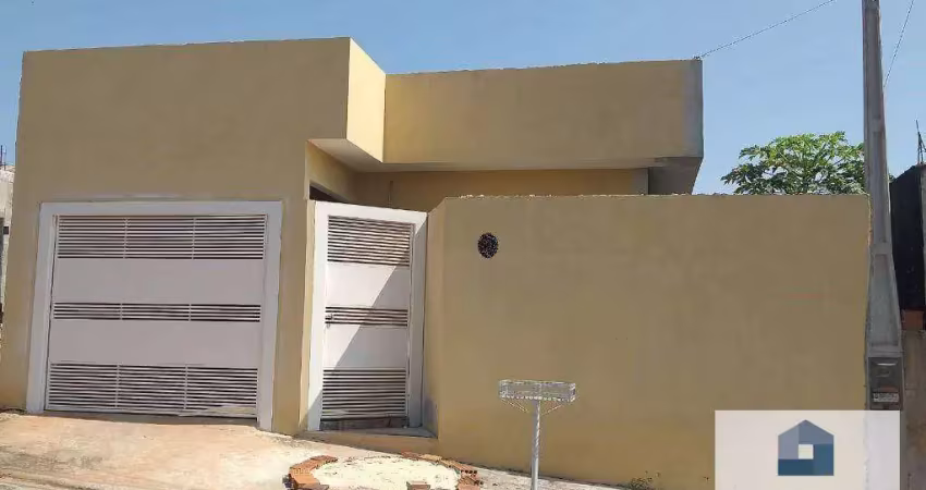 Casa à venda em Potirendaba com 3 dormitórios e 2 vagas de garagem