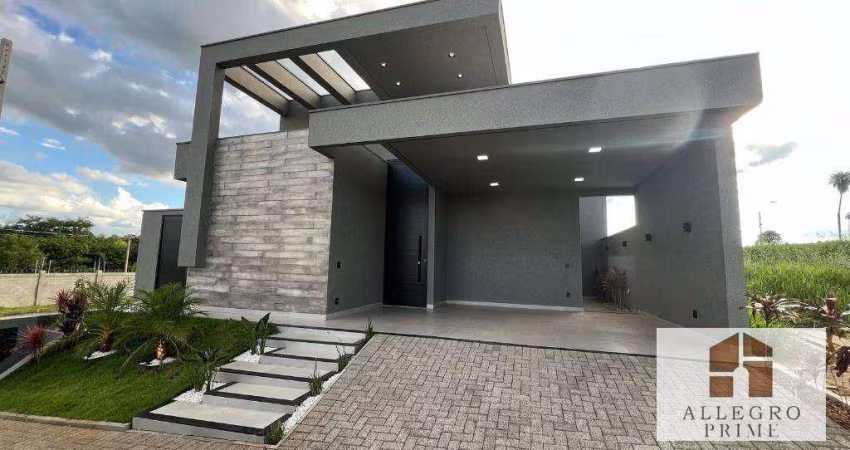Casa à venda no Village Normandie com 3 suítes e 2 vagas de garagem