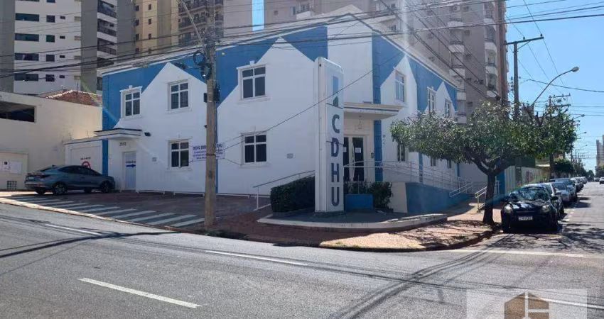 Aluga-se prédio comercial na Boa Vista com 400m² e 6 vagas de garagem / Próximo a Av Bady Bassitt!