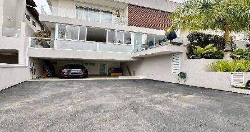 Casa com 5 dormitórios à venda, 300 m² por R$ 3.795.000,00 - Arujá 5 - Arujá/SP