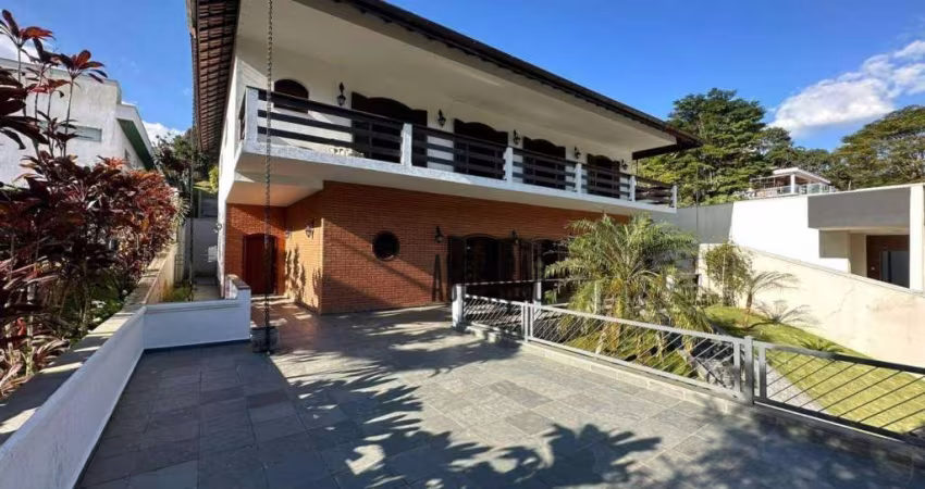 Casa com 4 dormitórios à venda, 600 m² por R$ 2.695.000,00 - Arujazinho I. II E III - Arujá/SP