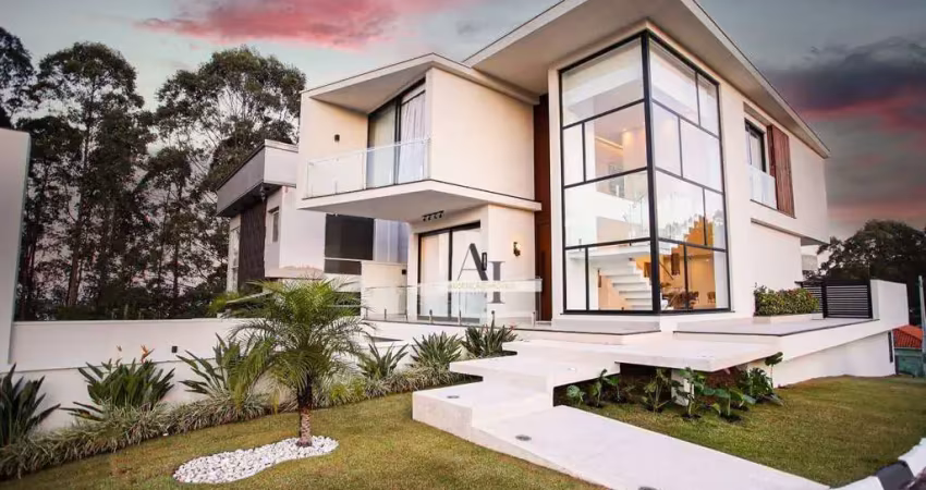 Casa com 4 dormitórios à venda, 328 m² por R$ 3.485.000,00 - Residencial Real Park - Arujá/SP