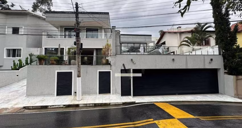 Casa com 4 dormitórios à venda, 750 m² por R$ 5.495.000,00 - Arujázinho IV - Arujá/SP
