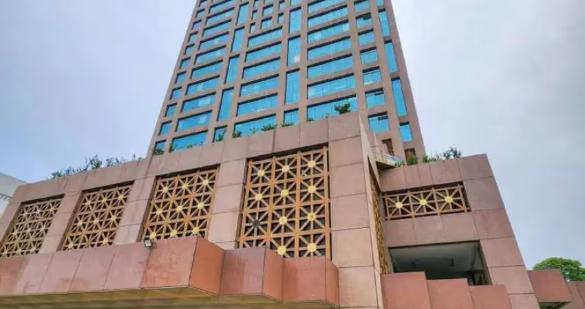 Sala comercial à venda na Avenida Tancredo Neves, 450, Caminho das Árvores, Salvador