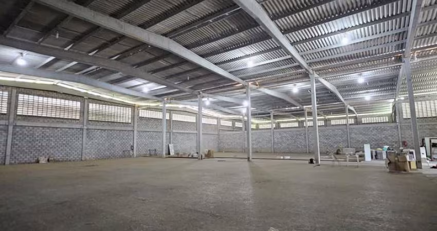 Galpão Cascalheira com 5.900m²