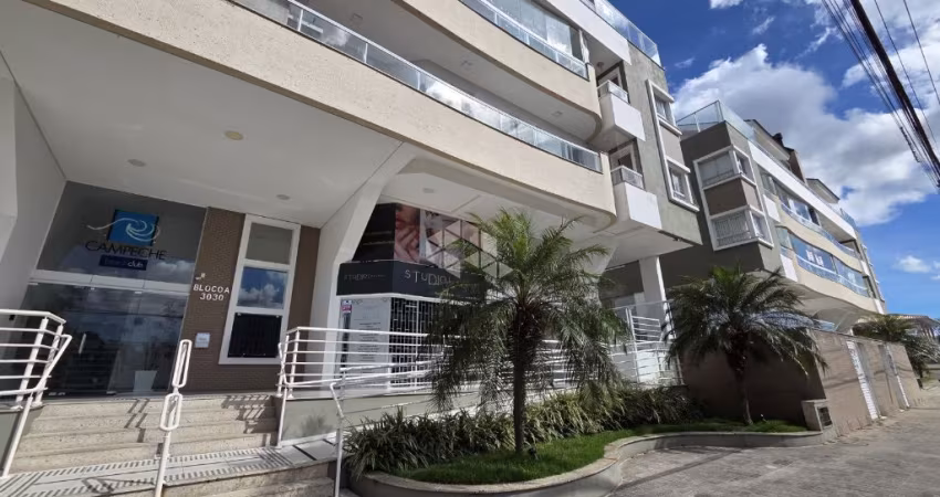 SALA COMERCIAL NO CAMPECHE COM 37M² MEZANINO BANHEIRO PRIVATIVO E 1 VAGA A 300M DA PRAIA