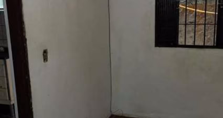 Casa para Locação em São Paulo, SITIO MORRO GRANDE, 1 dormitório, 1 banheiro