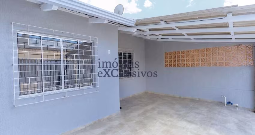 Casa com 2 quartos para alugar na Rua da Lua, 300, Sítio Cercado, Curitiba
