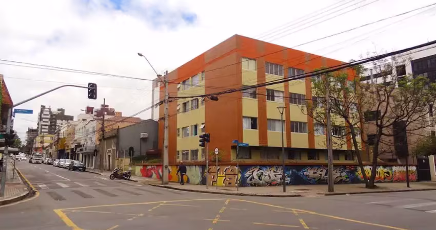 Apartamento com 1 quarto  para alugar, 61.71 m2 por r$1500.00  - centro - curitiba/pr