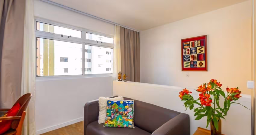 Estúdio com 1 quarto  à venda, 24.02 m2 por R$269000.00  - Centro - Curitiba/PR