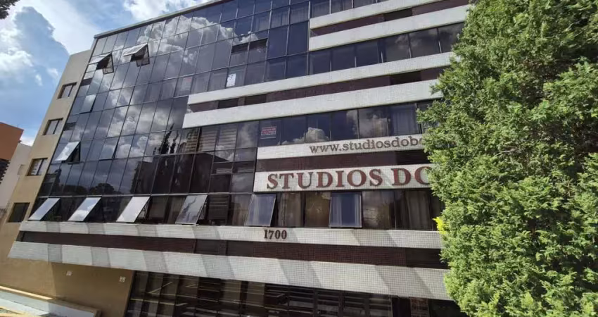 Estúdio com 1 quarto  à venda, 30.67 m2 por r$315000.00  - juveve - curitiba/pr