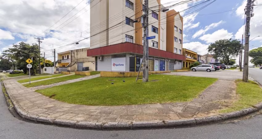 Loja para alugar, 217.68 m2 por R$8900.00  - Fazendinha - Curitiba/PR