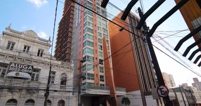 Apartamento com 1 quarto  para alugar, 33.08 m2 por R$1490.00  - Centro - Curitiba/PR