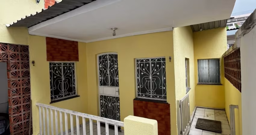 Locação casa Ramos Ferreira