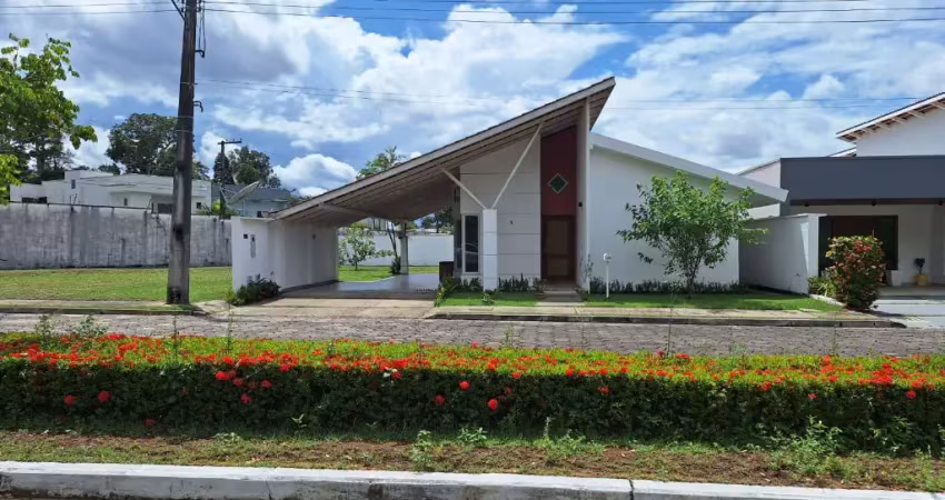 Casa em condomínio fechado com 4 quartos à venda na Avenida Frederico Baird, Ponta Negra, Manaus