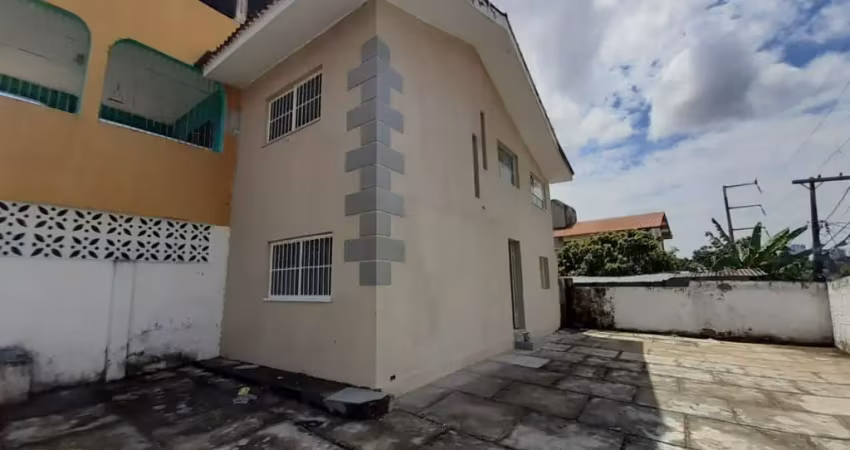 Apartamento com 3 quartos à venda na Rua Severiano Nunes, 4, Aleixo, Manaus