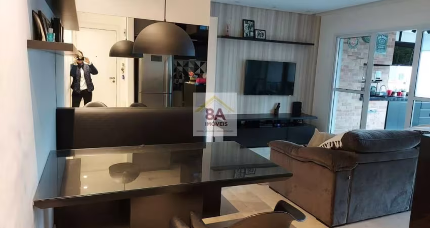 Apartamento Novo ,todo reformado 89 metros ,2 dormitórios no Miolo da Mascote