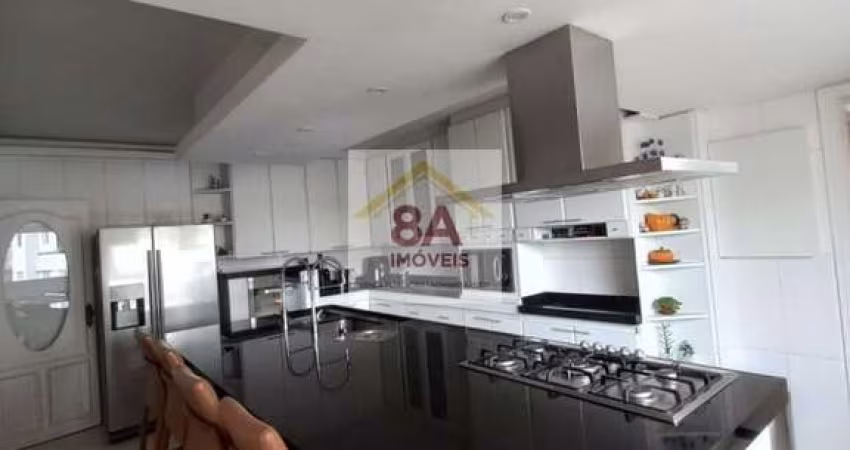 4 Dormitórios com 2 Suítes no Melhor da Vila Mascote!!!
