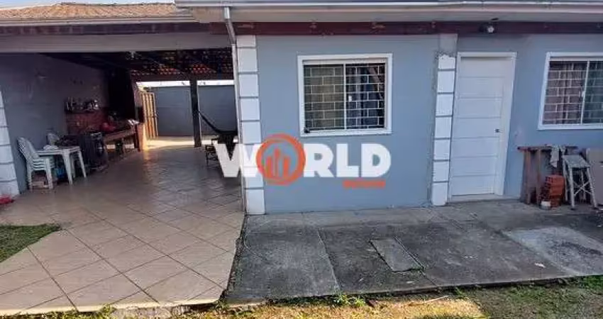 Linda casa com 3 quartos e móveis planejados