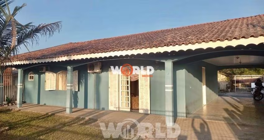 Casa no bairro Labra com terreno amplo