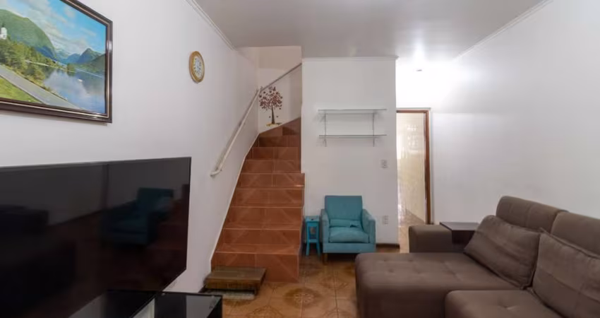 Sobrado para venda com 2 quartos, 130m²