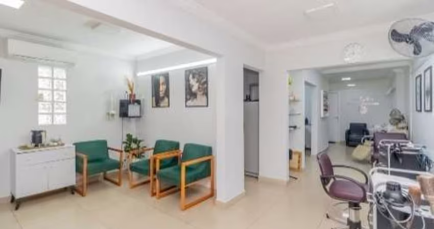 Loja de rua para venda, 231m²