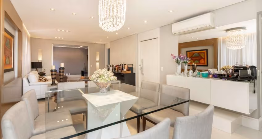 Apartamento tipo para venda com 3 quartos, sendo 3 suítes, 213m²