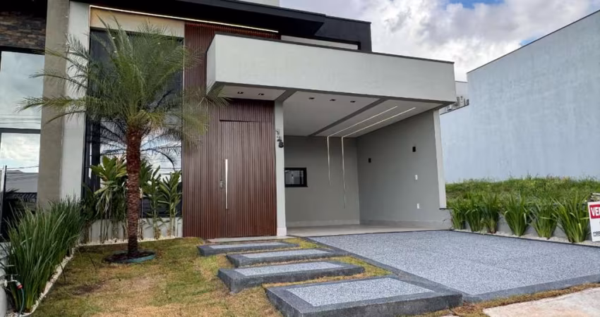 Casa no condomínio Jardim Mantova para venda com 3 quartos, sendo 1 suíte, 136m²