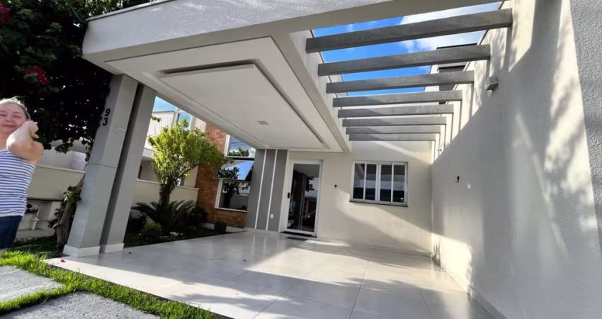 Casa no condomínio JARDINS DO IMPÉRIO para venda com 3 quartos, sendo 1 suíte, 105m²