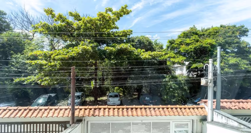 Casa de vila para venda com 3 quartos, sendo 3 suítes, 153m²