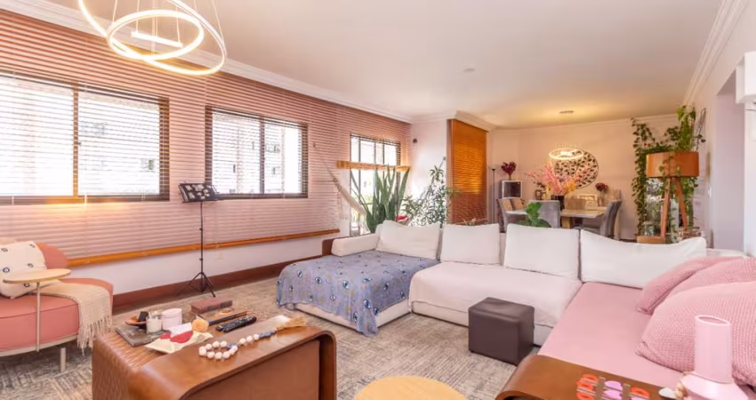 Apartamento tipo para venda com 3 quartos, sendo 3 suítes, 184m²
