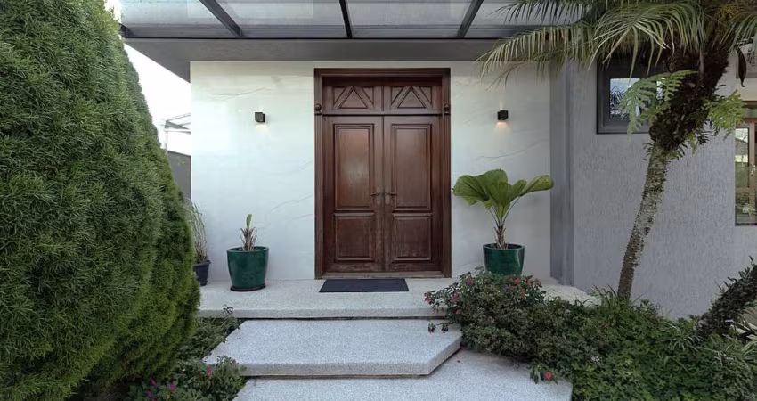 Sobrado para venda com 4 quartos, sendo 4 suítes, 537m²