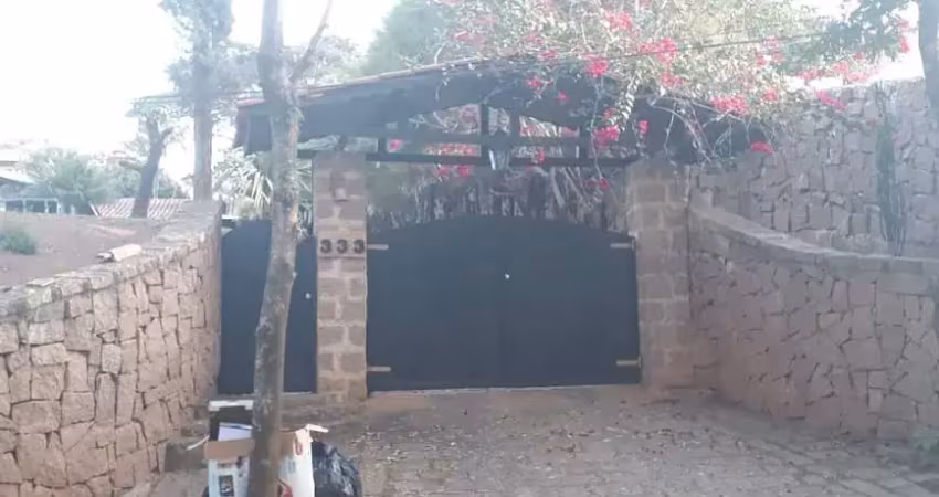 Casa no condomínio terras de itaici para venda com 4 quartos, sendo 4 suítes, 370m²