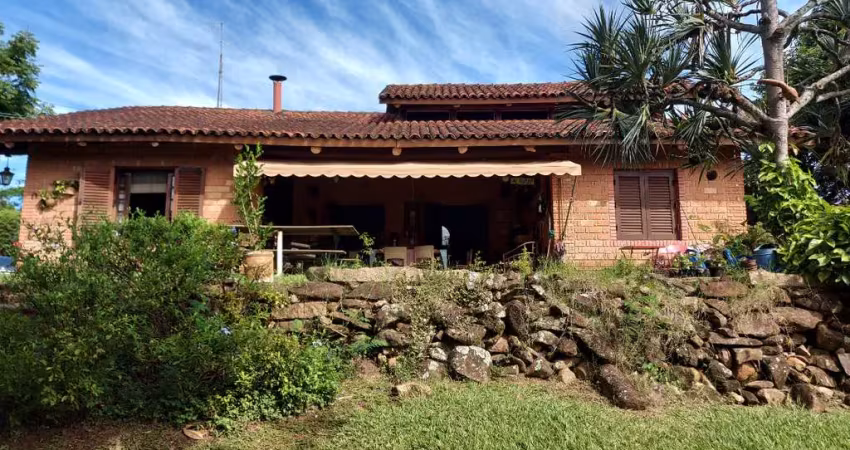 Casa no condomínio terras de itaici para venda com 7 quartos, sendo 4 suítes, 328m²