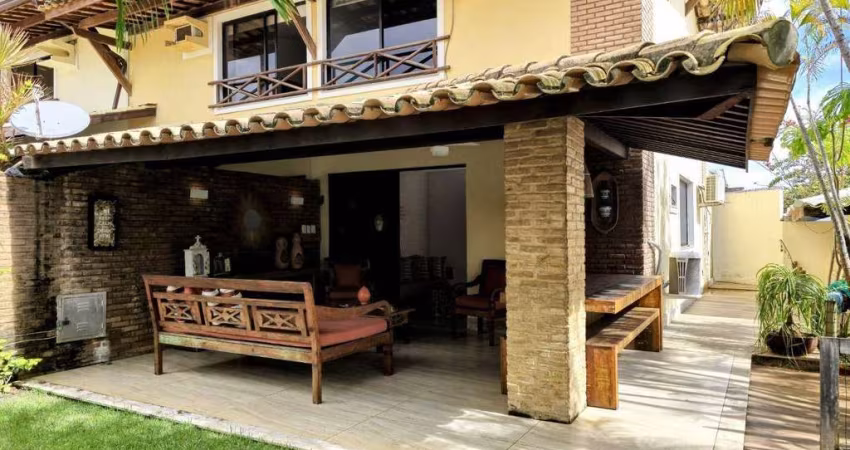 Casa com 3 dormitórios à venda, 136 m² por R$ 1.200.000 - Itacimirim - Camaçari/BA