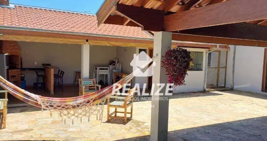Casa com 3 dormitórios à venda, 220 m² por R$ 500.000,00 - Jardim Palos Verdes - Botucatu/SP