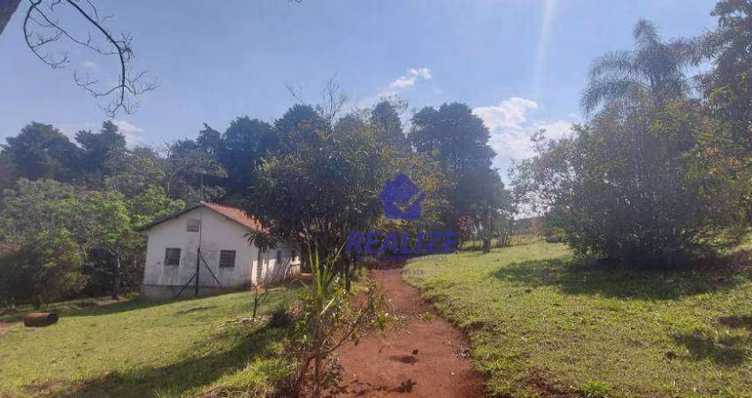 Chácara com 2 dormitórios à venda, 5000 m² por R$ 550.000,00 - Recanto da Amizade - Botucatu/SP