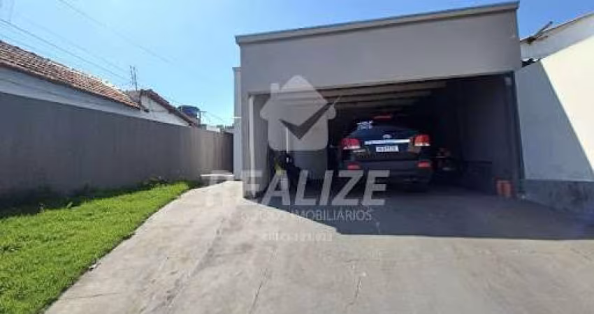 Casa com 4 dormitórios à venda, 135 m² por R$ 450.000,00 - Jardim Bom Pastor - Botucatu/SP