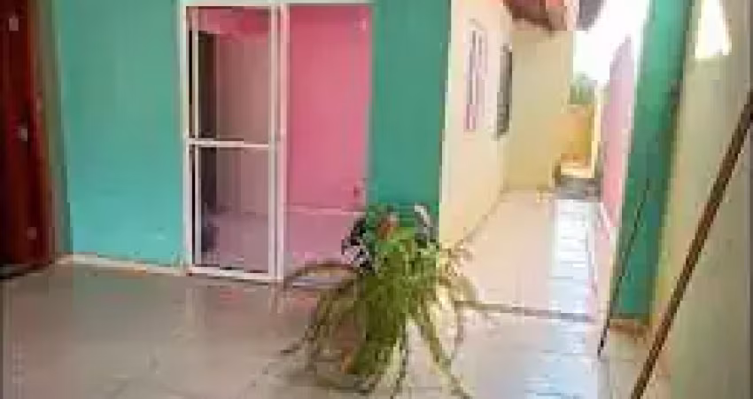 Casa com 3 dormitórios à venda, 100 m² por R$ 320.000,00 - Comerciários III - Botucatu/SP